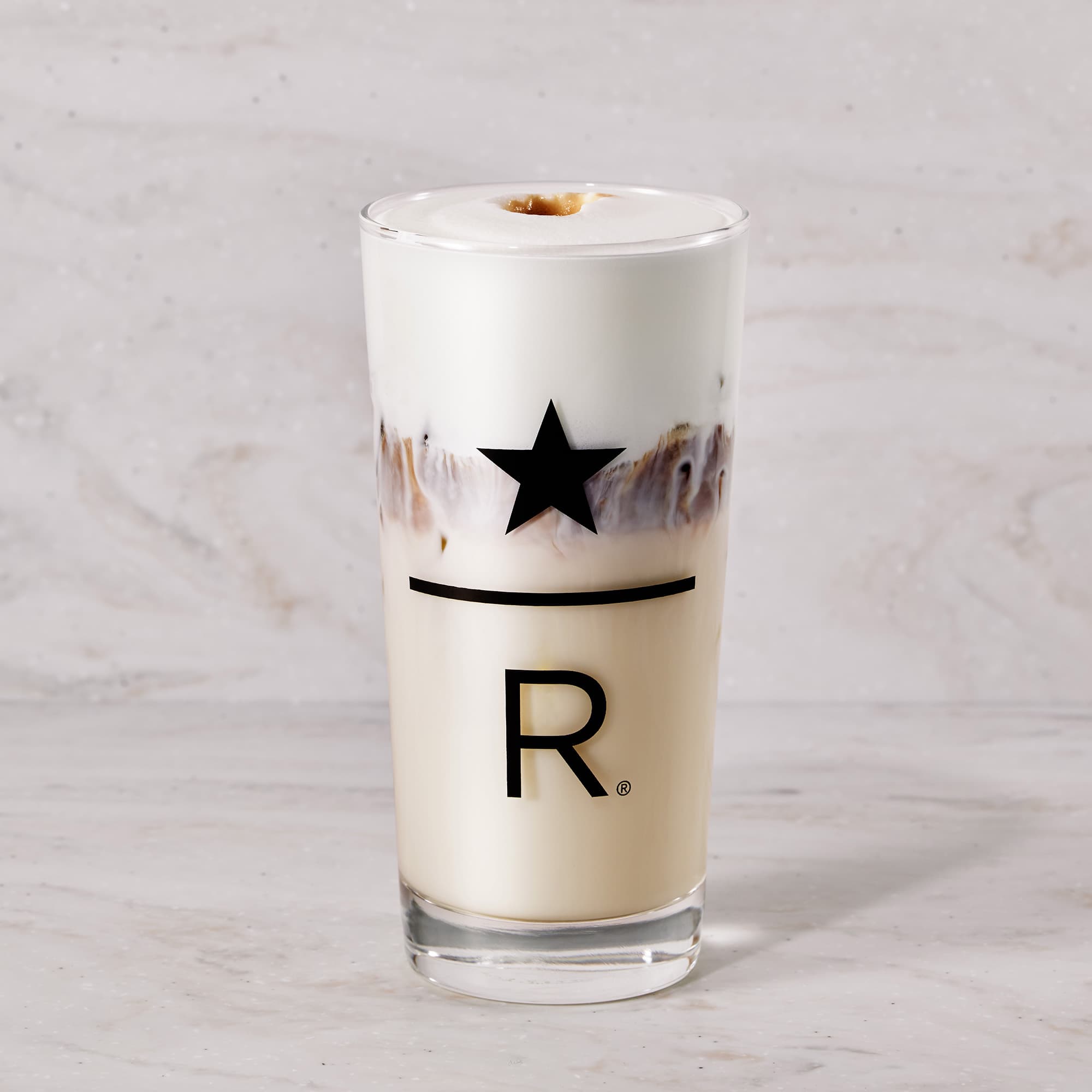 【スターバックス】コールドクラシックムース バニラマキアート