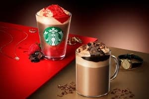 バレンタインシーズンを彩る！スタバ「カカオ & ストロベリー ムース フラペチーノ®」1/14より発売