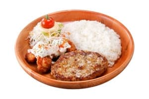 『びっくりドンキー』「ごはん、すすむ、すすむ。」メニュー 1/21より期間限定発売！