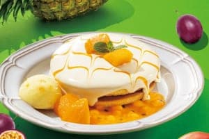 フルーツ×特製クリームの”とろじゅわ”体験！『珈琲館』「トロピカルミックスホットケーキ」